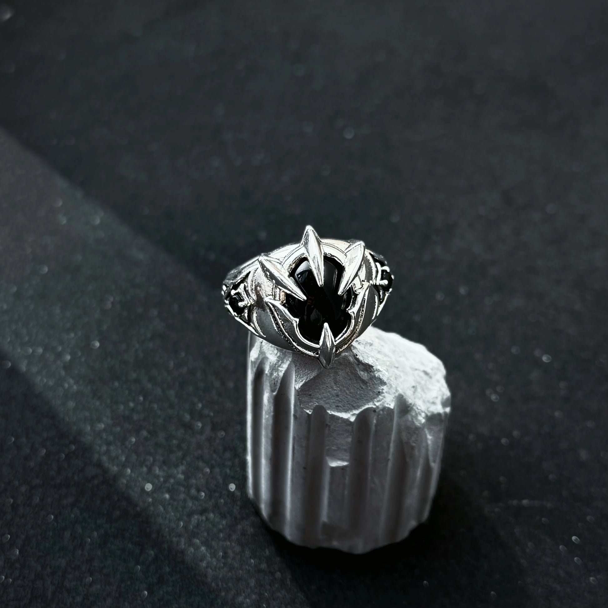 Adjustable talon ring stainless steel black gemstone jewelry