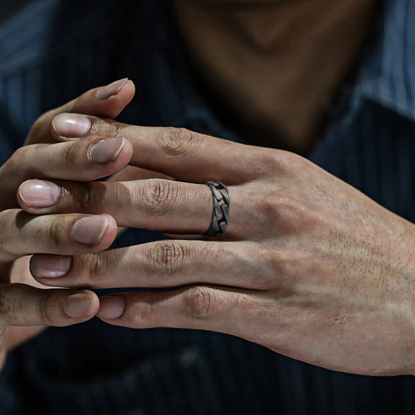 Industrial chain band ring oxidized stainless steel jewelry