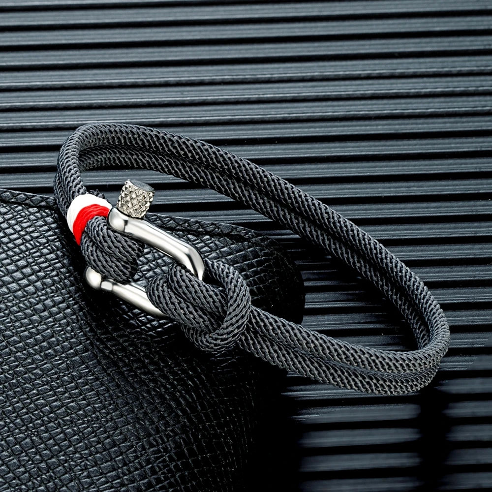marine rope bracelet with stainless steel sailing shackle