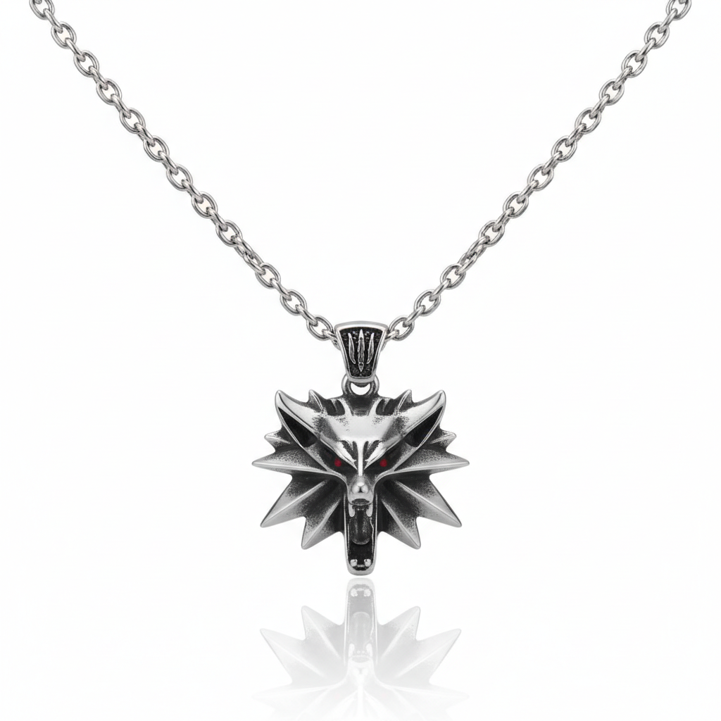 Viking wolf head pendant necklace made from stainless steel