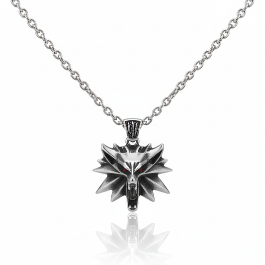 Viking wolf head pendant necklace made from stainless steel