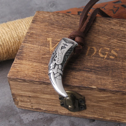 Stainless steel wolf tooth pendant necklace for men